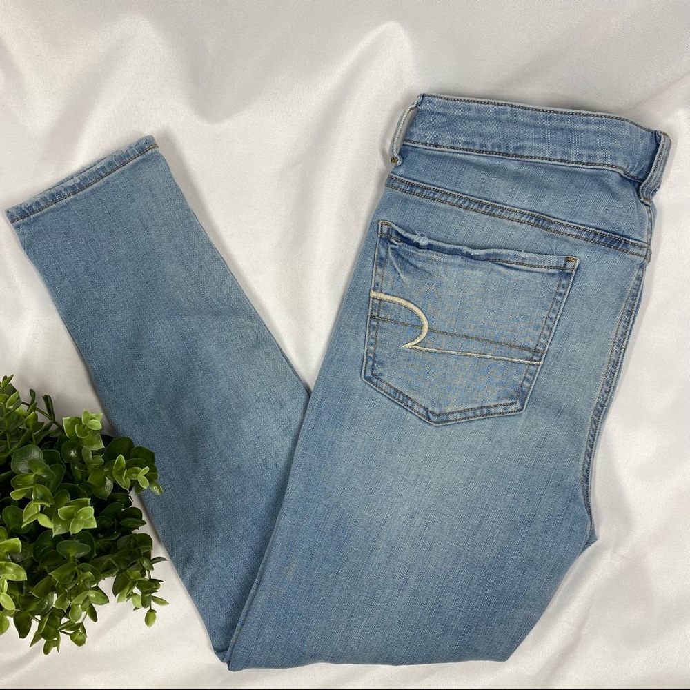 American Eagle | Super Stretch Jegging Light Wash Denim Jeans Women’s Size 12S